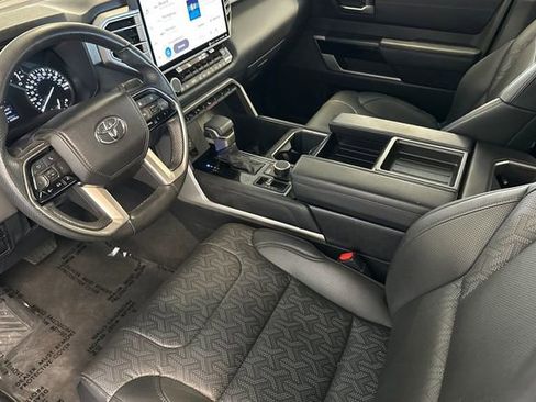 Used 2023 Toyota Tundra Limited AWD/4WD image 12