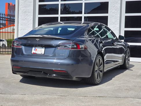 Used 2021 Tesla Model S Plaid AWD/4WD image 4