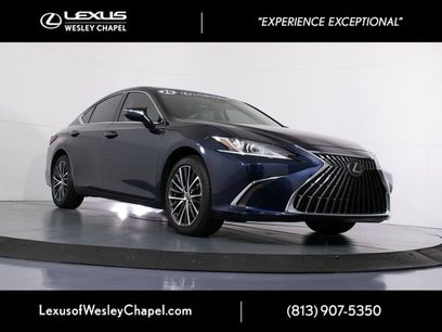 Used 2025 Lexus ES 350 w/ Premium Package