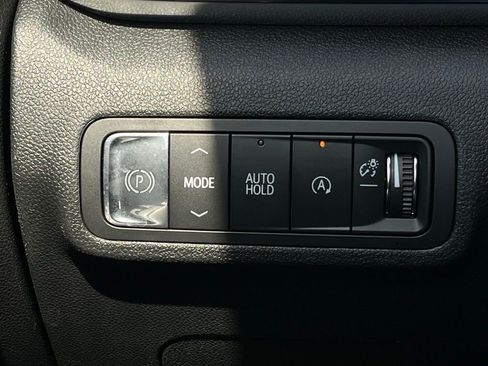Used 2026 GMC Terrain Elevation w/ Elevation Premium Package FWD image 24