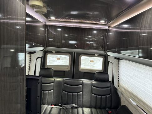 Used 2013 Mercedes-Benz Sprinter 3500 image 65