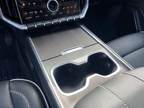 Used 2025 GMC Acadia Denali w/ Super Cruise Package image 36