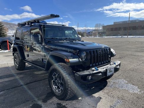 Used 2022 Jeep Wrangler Unlimited Rubicon 4xe w/ Steel Bumper Group image 8