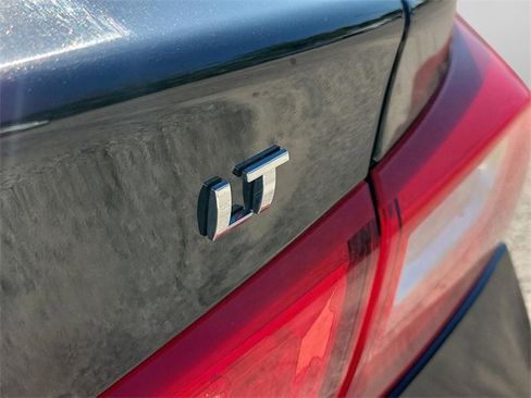 Used 2024 Chevrolet Malibu LT image 7