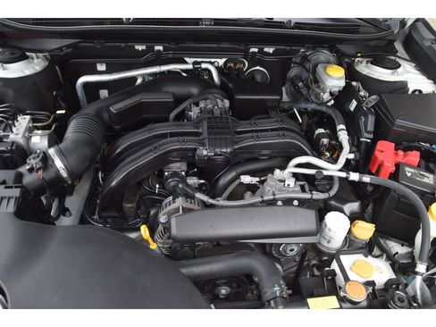 Used 2023 Subaru Outback Limited image 26