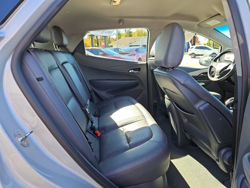 Used 2021 Chevrolet Bolt Premier image 21