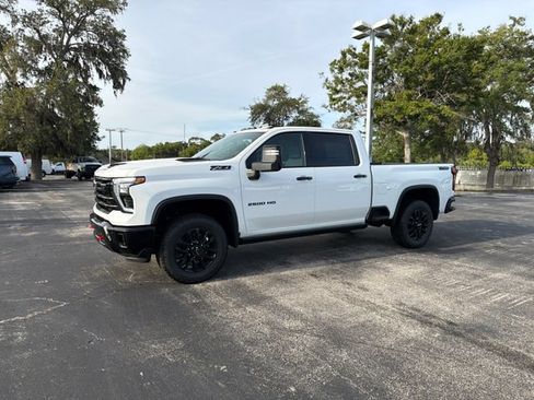 New 2026 Chevrolet Silverado 2500 LTZ w/ LTZ Plus Package AWD/4WD image 3