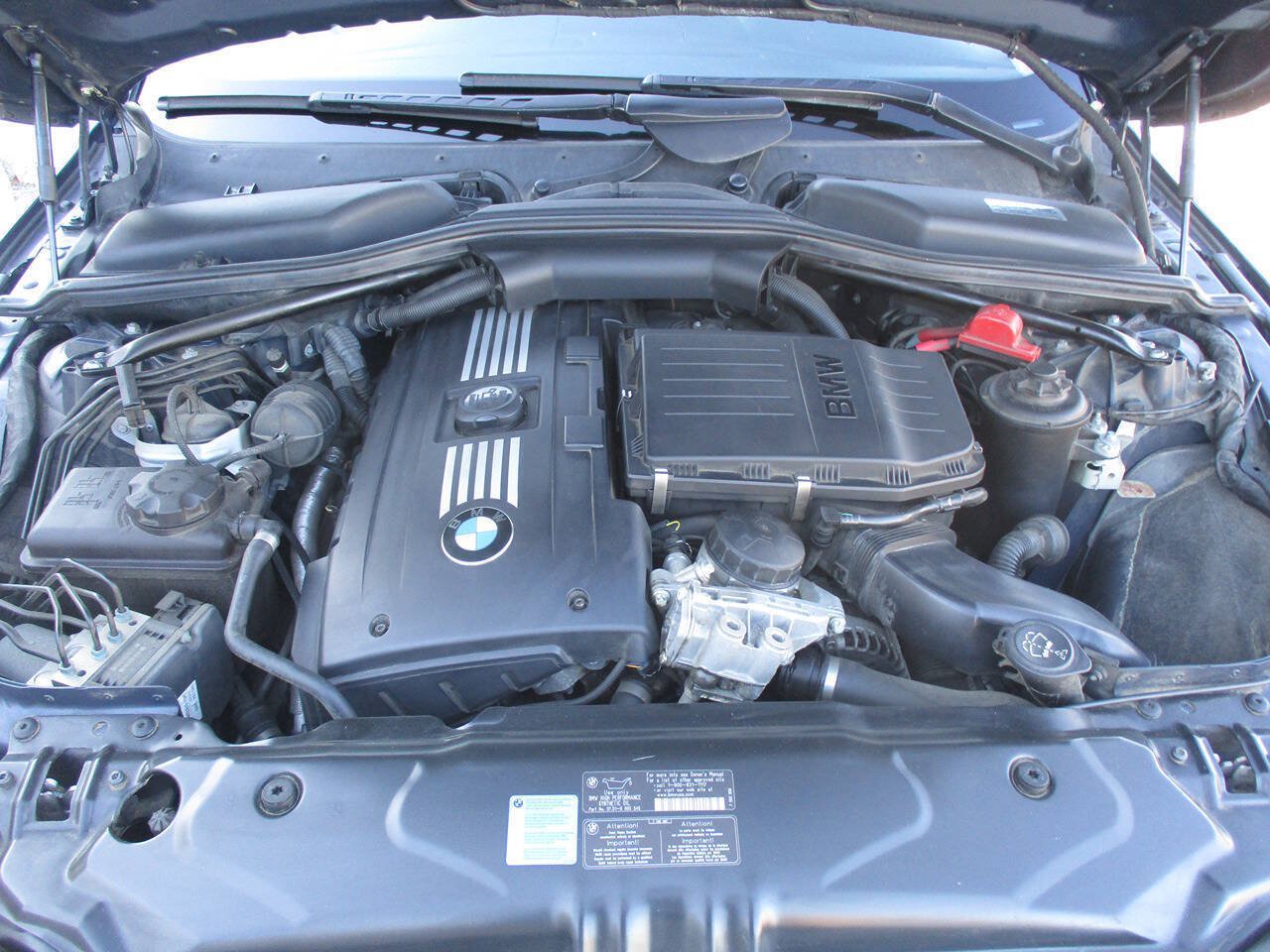 Used 2010 BMW 535i xDrive Sedan AWD/4WD image 87