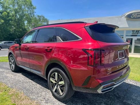 Used 2022 Kia Sorento EX w/ Panoramic Sunroof Package FWD image 7
