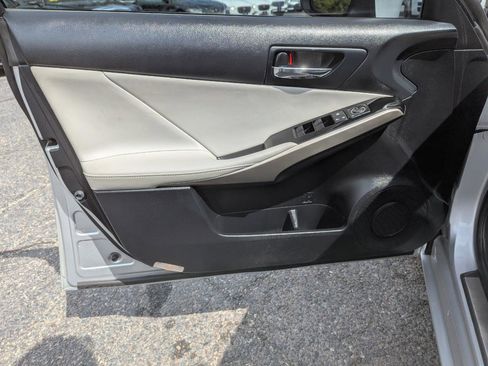 Used 2015 Lexus IS 250 AWD w/ Navigation System Package image 11