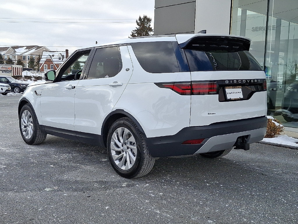 Used 2026 Land Rover Discovery S AWD/4WD image 4
