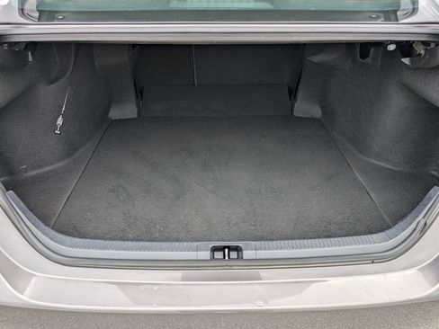 Used 2023 Toyota Camry SE FWD image 12