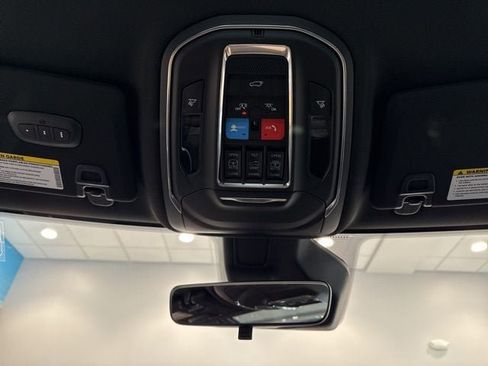 New 2025 Jeep Grand Cherokee Limited AWD/4WD image 33