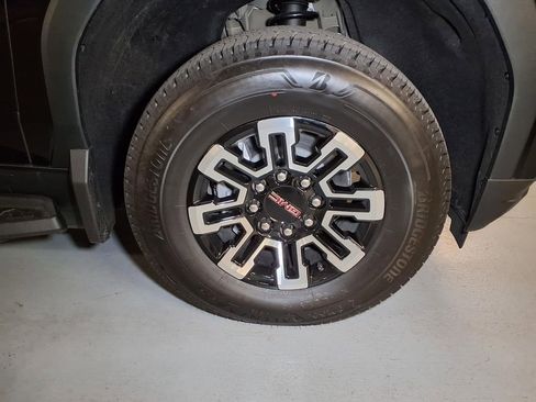 New 2026 GMC Sierra EV Elevation AWD/4WD image 5