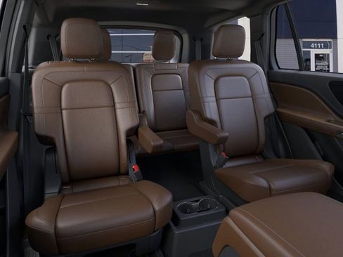 New 2026 Lincoln Aviator Reserve image 11