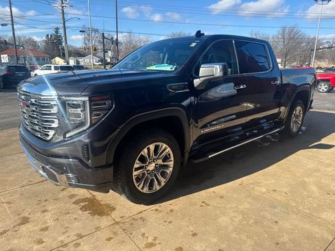 Certified 2023 GMC Sierra 1500 Denali image 6