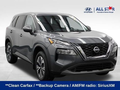 Used 2023 Nissan Rogue SV image 1