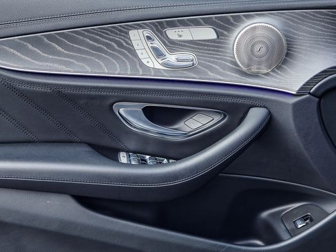Used 2022 Mercedes-Benz E 53 AMG 4MATIC Sedan image 13