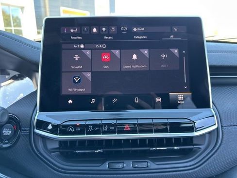 New 2026 Jeep Compass Latitude image 38