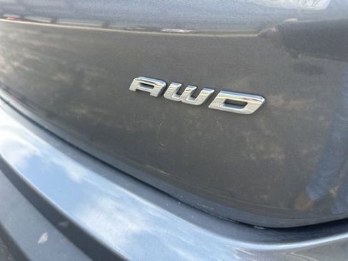 Used 2024 Ford Edge SEL image 12