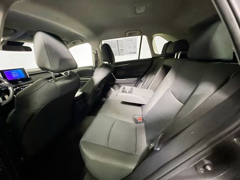 Used 2025 Toyota RAV4 LE FWD image 27