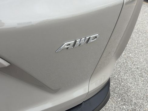 Used 2018 Honda CR-V EX image 11