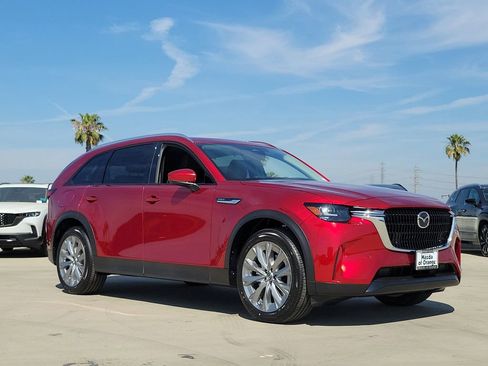 New 2026 MAZDA CX-90 Plug-In Hybrid w/ Preferred image 30