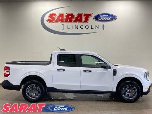 New 2025 Ford Maverick XLT image 8