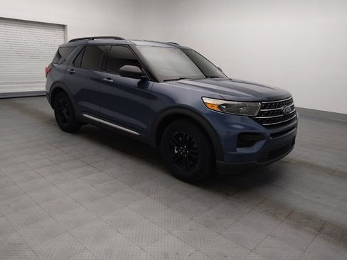 Used 2020 Ford Explorer XLT RWD image 11