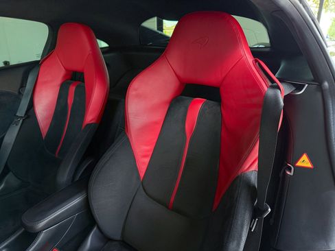 Used 2017 McLaren 570S Coupe image 23