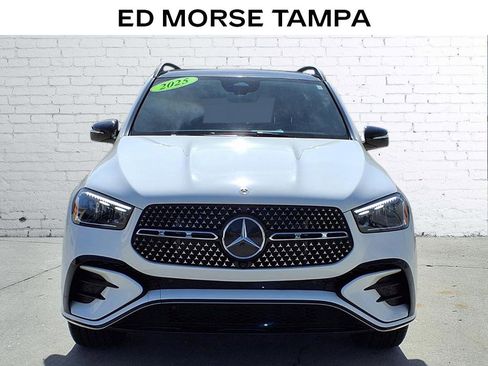 Used 2025 Mercedes-Benz GLE 450e 4MATIC image 6