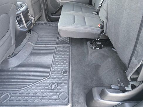 Used 2024 RAM 1500 Big Horn image 13