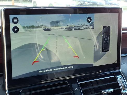 Used 2023 Lincoln Navigator Reserve image 25