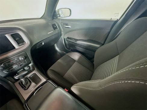 Used 2023 Dodge Charger R/T w/ Blacktop Package image 11