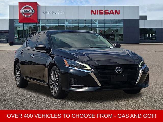 Used 2024 Nissan Altima 2.5 SV AWD/4WD image 1