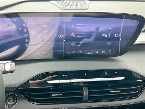 New 2026 Buick Enclave Preferred w/ Power Package image 11