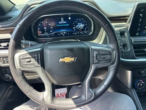 Used 2023 Chevrolet Tahoe Premier AWD/4WD image 13