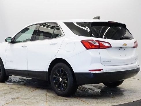 Used 2020 Chevrolet Equinox LT image 3