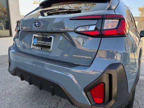 Used 2024 Subaru Crosstrek 2.0i Premium AWD/4WD image 18
