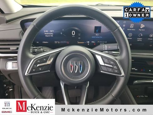 Used 2025 Buick Envision Preferred AWD/4WD image 10