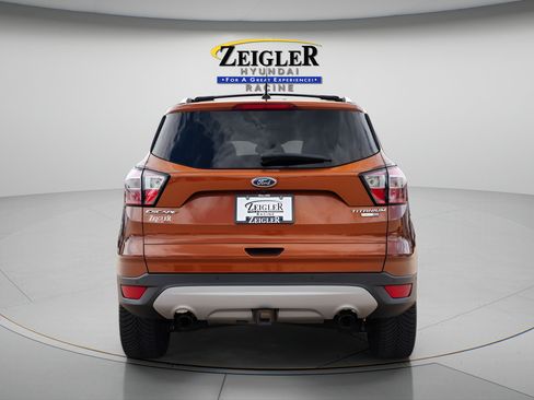 Used 2017 Ford Escape Titanium w/ Canadian Touring Package AWD/4WD image 6
