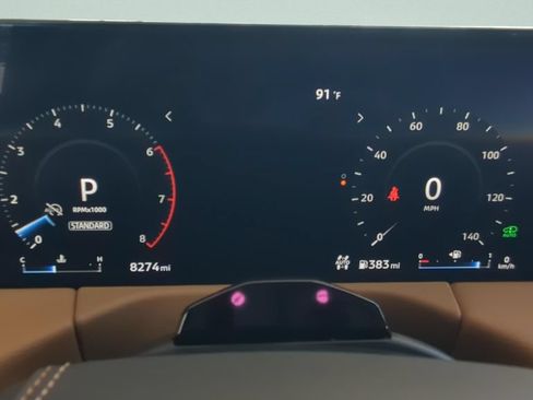 Certified 2025 Nissan Armada Platinum Reserve AWD/4WD image 23