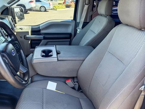 Used 2018 Ford F150 XLT image 9