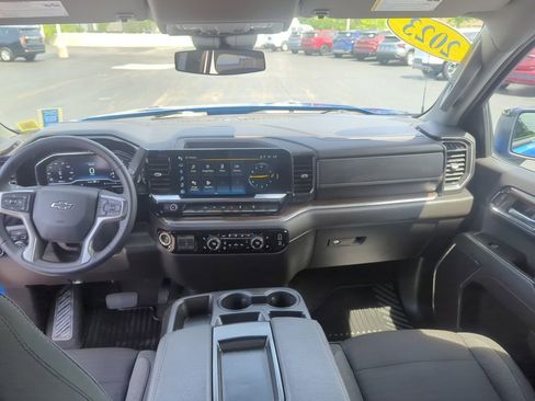 Certified 2023 Chevrolet Silverado 1500 RST w/ Z71 Off-Road Package AWD/4WD image 30
