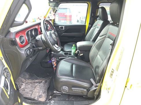 Used 2023 Jeep Gladiator Rubicon w/ Cold Weather Group image 7