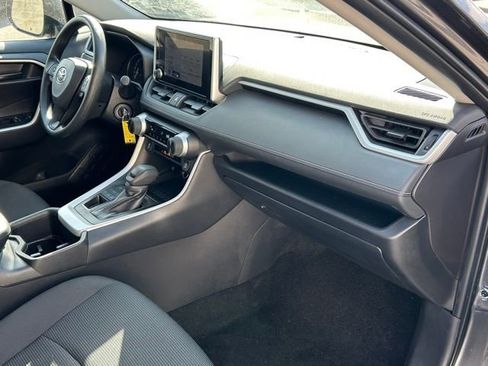 Used 2025 Toyota RAV4 LE image 12