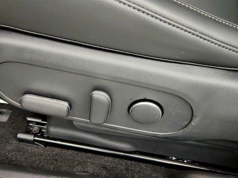 Used 2025 Hyundai Ioniq 5 SEL image 10