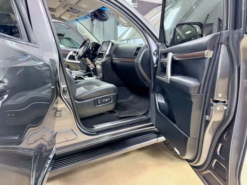 Used 2021 Toyota Land Cruiser AWD/4WD image 26