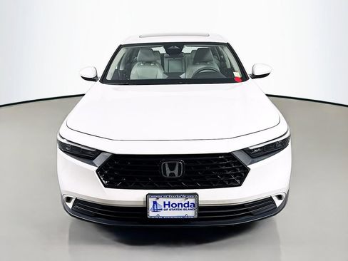 Used 2023 Honda Accord EX image 2