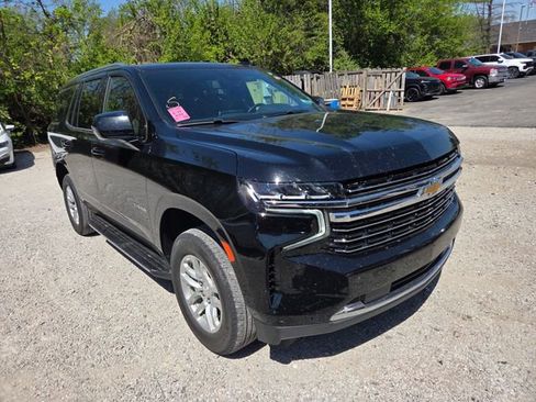 Used 2024 Chevrolet Tahoe LT AWD/4WD image 3